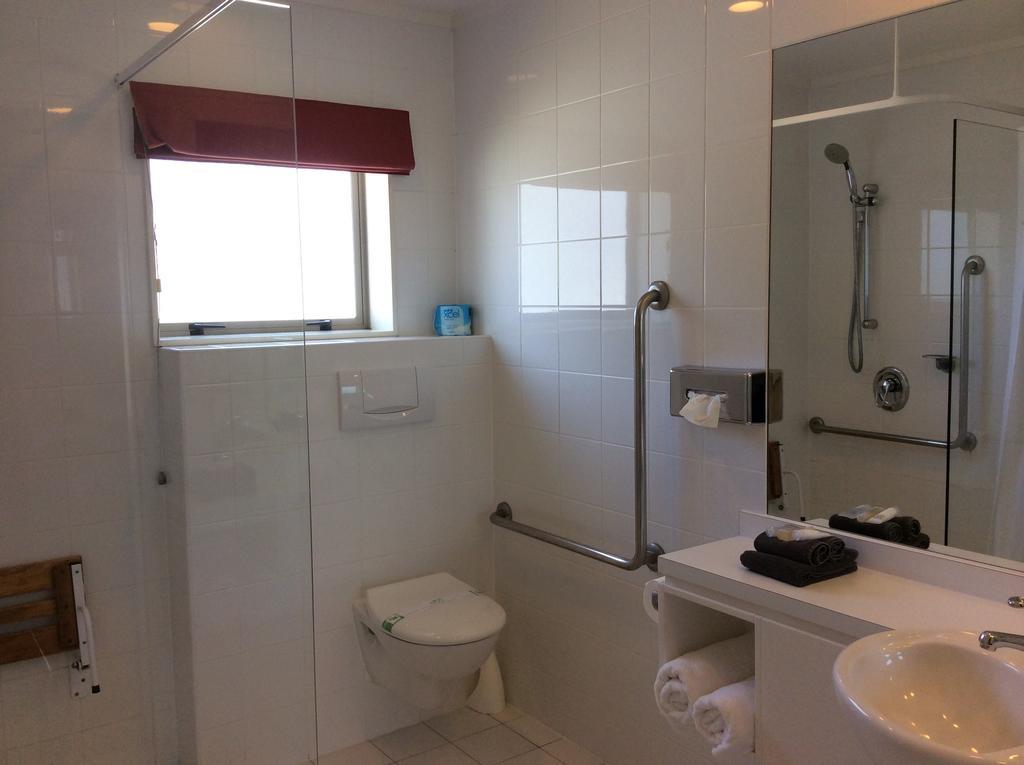 Cornwall Motor Lodge Palmerston North Ngoại thất bức ảnh